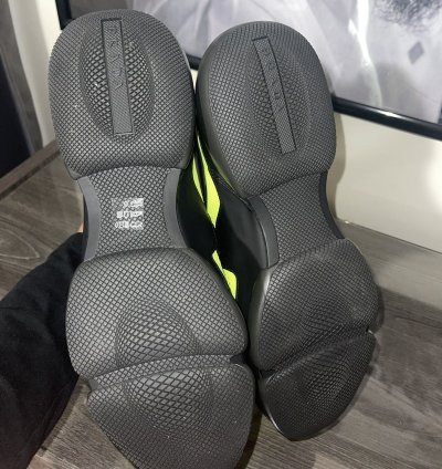 Prada Cloudburst