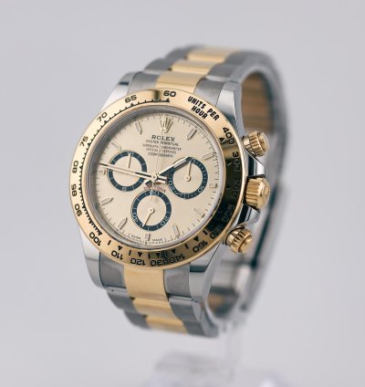 Rolex Daytona 126503 2024 Champagne Dial Full Set
