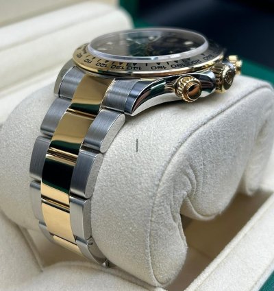 Rolex Daytona 2023 Daytona 116503 Black Dial Unworn Full Set