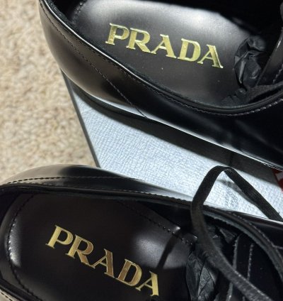 Prada Derby Dress Shoes 8 5