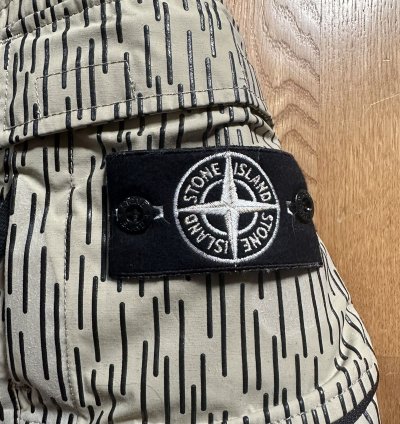 Stone Island Naslan Light Watro Camo Reflective Down Size