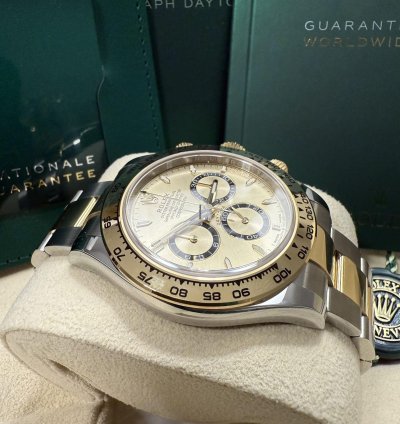 Rolex Daytona Brand New Unworn - Oct 2024 Card - Full Set