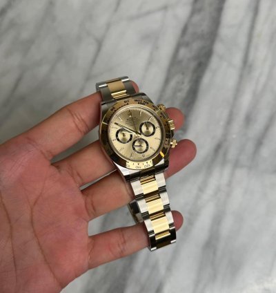 Rolex Daytona Champagne Dial Bnib 2025