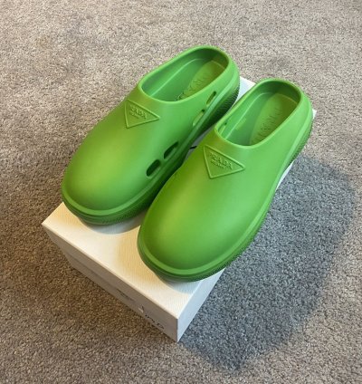Prada Foam Rubber Mules - Green