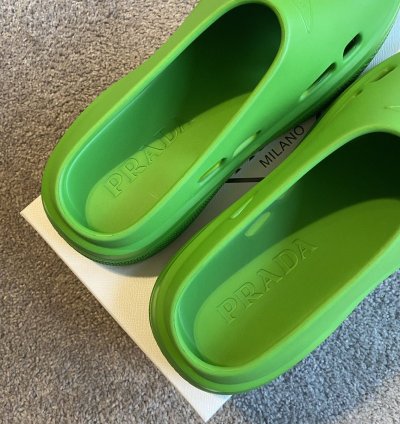 Prada Foam Rubber Mules - Green