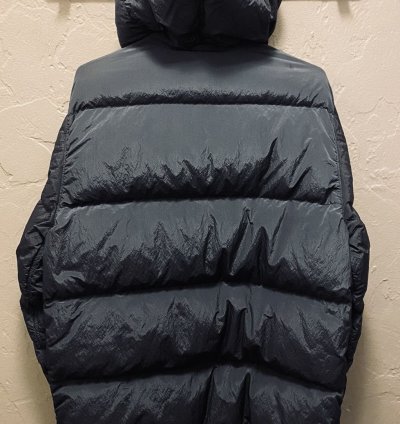 Stone Island Nylon Badge Logo Down Jacket Size Medium