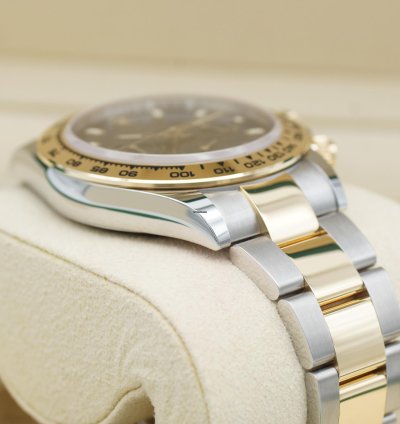 Rolex Daytona Cosmograph Daytona Schwarz 116503 Gelbgold Full-set 2021 Ungetragen De