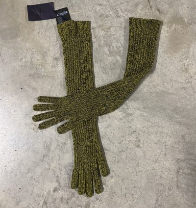 Prada Gloves Cashmere Timberland Vest And Diesel Shoes