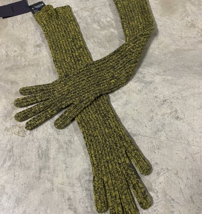Prada Gloves Cashmere Timberland Vest And Diesel Shoes