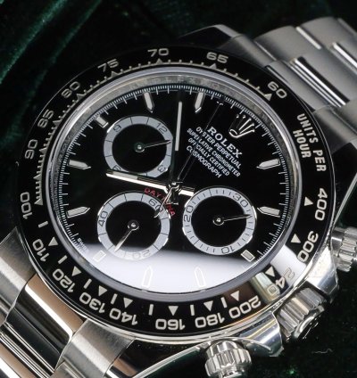 Rolex Daytona Full Set Mint 2024 Daytona 40mm Stainless Steel Black Dial 126500ln