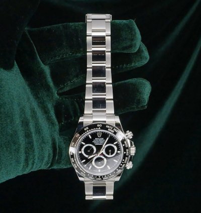 Rolex Daytona Full Set Mint 2024 Daytona 40mm Stainless Steel Black Dial 126500ln