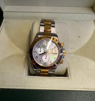 Rolex Daytona Quadrante In Madreperla Mai Indossato