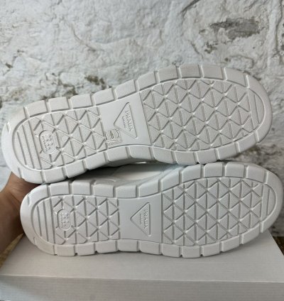 Prada Logo Plaque White Leather Low Top Sneaker Size 11 New