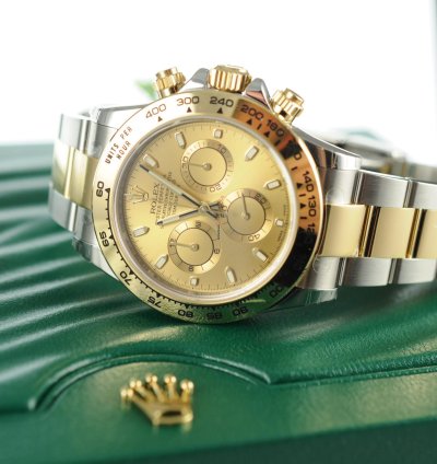 Rolex Daytona Unworn Full Set Champagne Dial
