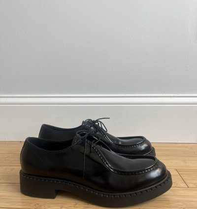 Prada Men Black Spazzolato Leather Shoes