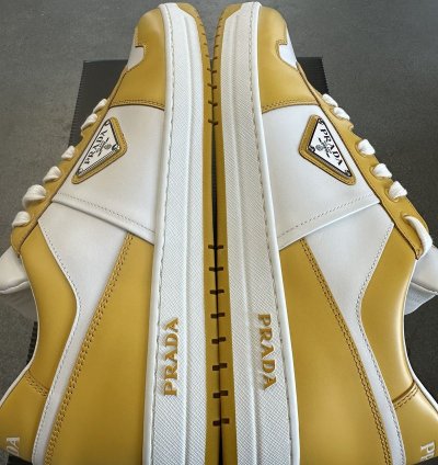 Prada Men Downtown Leather Low Top Sneaker Sun Size 10 Uk