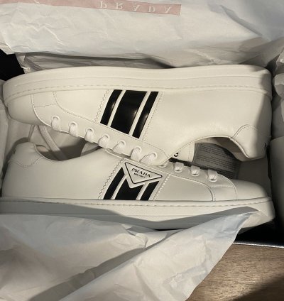 Prada Mens Leather Sneakers