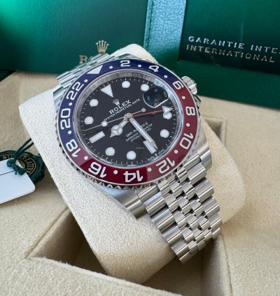 Rolex Gmt-master Ii 126710blro 2025 Jubilee Pepsi
