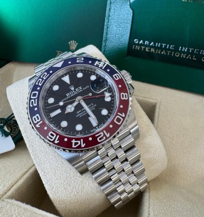 Rolex Gmt-master Ii 126710blro 2025 Jubilee Pepsi