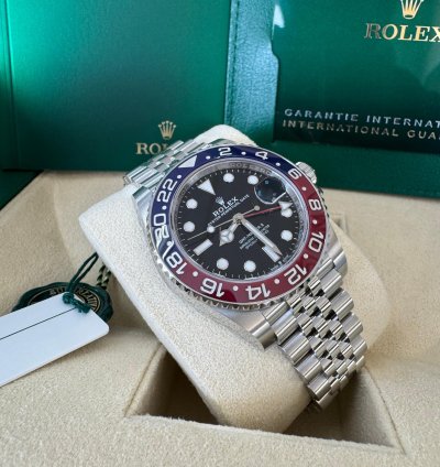 Rolex Gmt-master Ii 126710blro 2025 Jubilee Pepsi