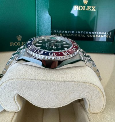 Rolex Gmt-master Ii 126710blro 2025 Jubilee Pepsi