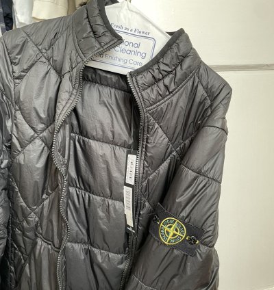 Stone Island Quilted Design Size Medium Lightweight Jacket