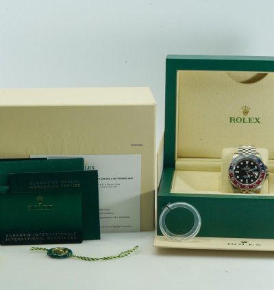 Rolex Gmt-master Ii 126710blro 40mm Jubile Pepsi Black Dial