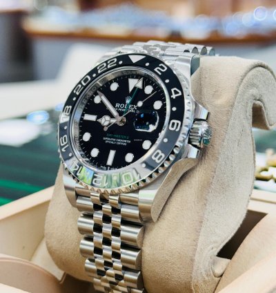 Rolex Gmt-master Ii 126710grnr 2024 Bruce Wayne Jubilee Band Box Papers Unworn