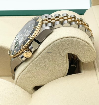 Rolex Gmt-master Ii 126713grnr Automatic 2025 Gold Steel New