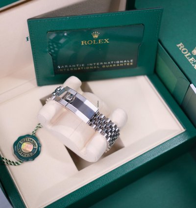Rolex Gmt-master Ii 2025 Gmt-master Ii Pepsi - Unworn