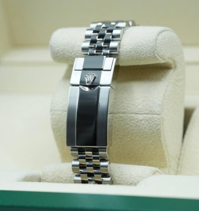 Rolex Gmt-master Ii 2025 Gmt-master Ii Pepsi Jubilee Bracelet Unworn Full Set Box Papers 126710blro