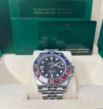 Rolex Gmt-master Ii 40mm Red And Blue Pepsi Jubilee Bracelet 126710blro