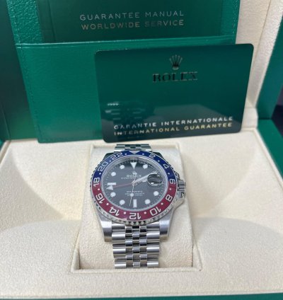 Rolex Gmt-master Ii 40mm Red And Blue Pepsi Jubilee Bracelet 126710blro