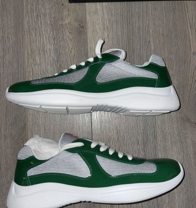 Prada Patent Green America Cups - Bnwt