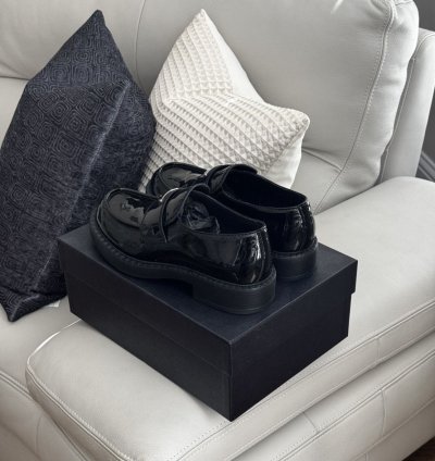 Prada Patent Leather Loafers fits Like 11 5us
