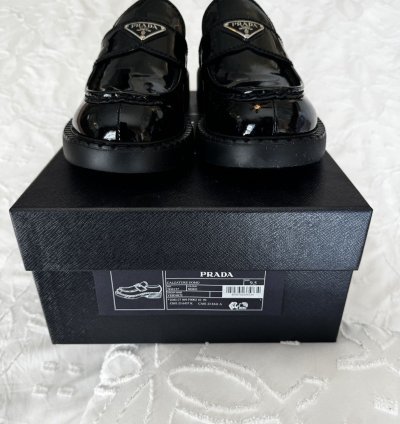 Prada Patent Leather Loafers fits Like 11 5us