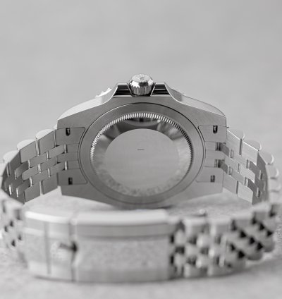 Rolex Gmt-master Ii Bruce Wayne Like New 09 24 Jubilee Full Set 126710grnr