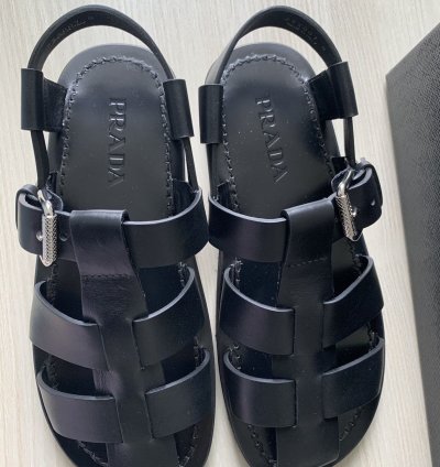 Prada Sandals Us 9 New