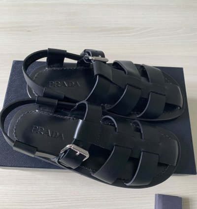 Prada Sandals Us 9 New