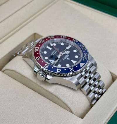 Rolex Gmt-master Ii New 2025 Gmt-master Ii Pepsi 40mm 126710blro Jubilee