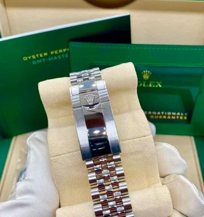 Rolex Gmt-master Ii New 2025 Unworn Complete Set Pepsi 126710blro
