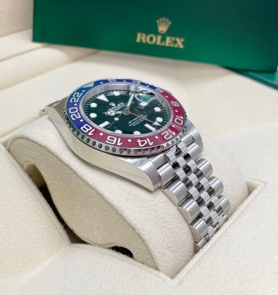 Rolex Gmt-master Ii New Gmt-master Ii 126710blro 40mm Stainless Steel Pepsi Jubilee Bracelet