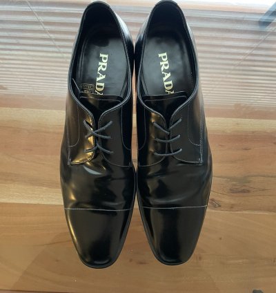 Prada Smooth Leather Lace Up Dress Shoe