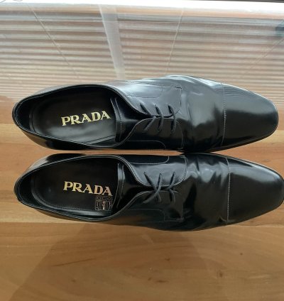 Prada Smooth Leather Lace Up Dress Shoe