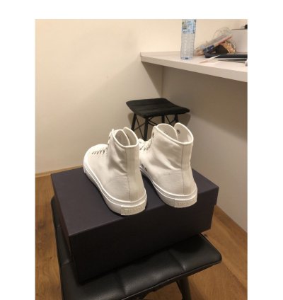 Prada Sneaker High 9
