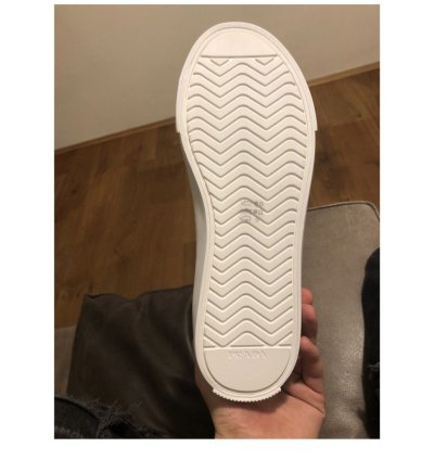 Prada Sneaker High 9