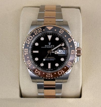 Rolex Gmt-master Ii Nuovo 2025 Aprile Rootbeer Acciaio Oro Rosa Full Set Con Documenti Scatola