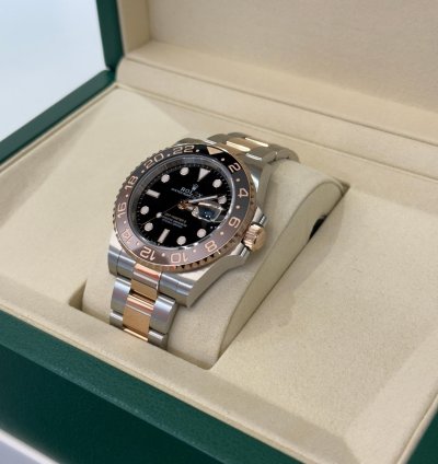 Rolex Gmt-master Ii Nuovo 2025 Aprile Rootbeer Acciaio Oro Rosa Full Set Con Documenti Scatola