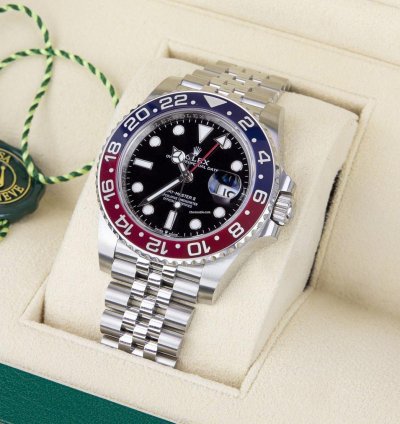 Rolex Gmt-master Ii Oyster Perpetual Gmt-master Ii Stainless Steel Pepsi 126710blro