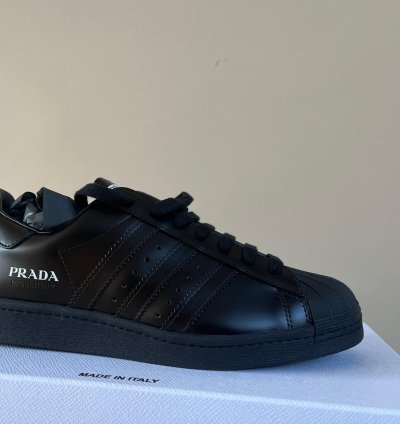 Prada Superstar Low Top In Black
